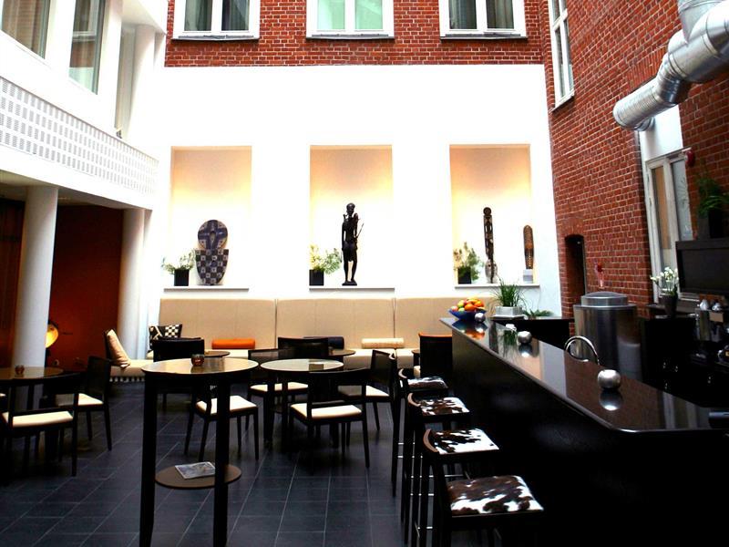 Home Hotel Temperance Malmo Bagian luar foto